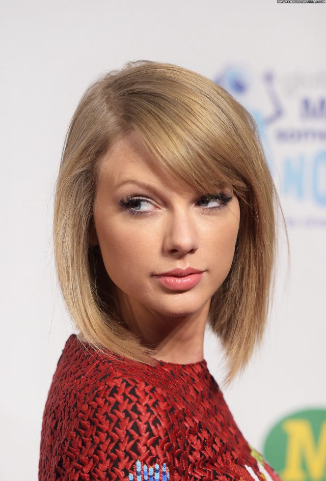 Taylor Swift West Hollywood Sensual Celebrity Nice Stunning Doll Taylor Swift West Hollywood Sensual Celebrity Nice Stunning Doll