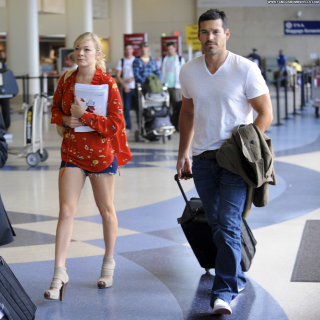 Leann Rimes Lax Airport Beautiful Posing Hot Lax Airport Celebrity