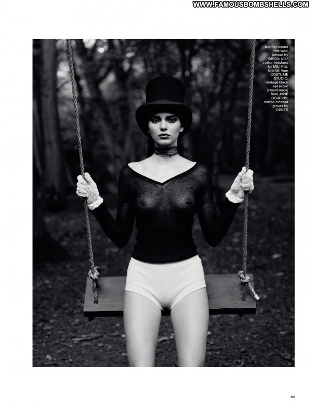 Kendall Jenner Love Magazine Babe Magazine Beautiful Black Sexy