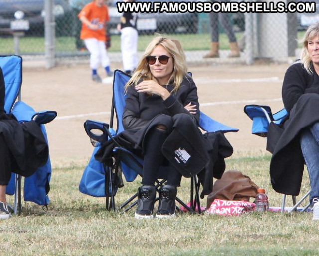 Heidi Klum Los Angeles Posing Hot Los Angeles Paparazzi Beautiful