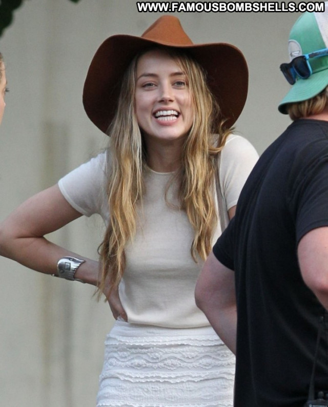 Amber Heard Beautiful Celebrity Posing Hot Paparazzi Babe Hot Famous