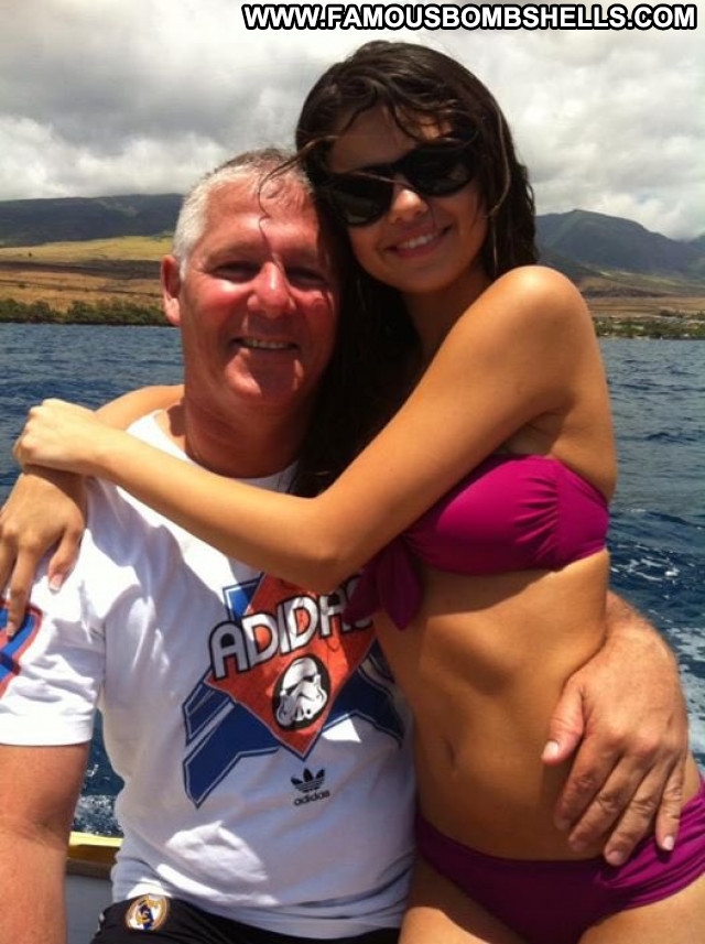 Selena Gomez Celebrity Babe Posing Hot Beautiful Paparazzi Nude Scene Selena Gomez Celebrity Babe Posing Hot Beautiful Paparazzi Nude Scene