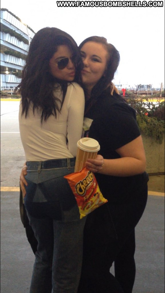 Selena Gomez Babe Celebrity Paparazzi Beautiful Posing Hot Famous Hot Selena Gomez Babe Celebrity Paparazzi Beautiful Posing Hot Famous Hot