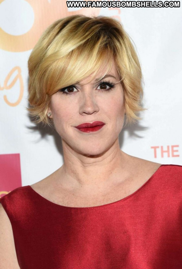 Molly Ringwald No Source Babe Celebrity Posing Hot Beautiful