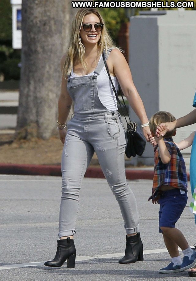 Hilary Duff Studio City Paparazzi Jeans Beautiful Babe Posing Hot