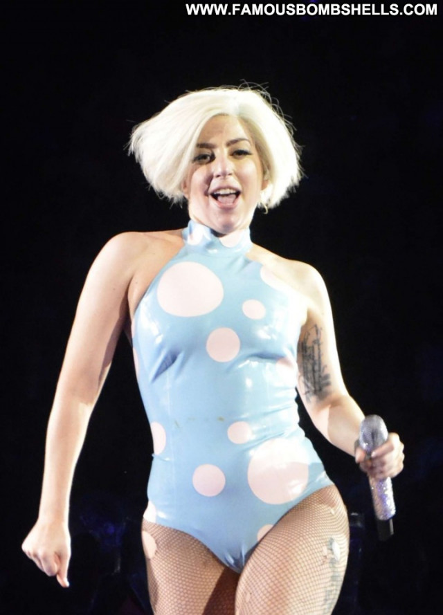 Lady Gaga Celebrity Paparazzi Posing Hot Babe Beautiful Gag Live