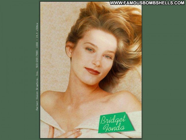 Bridget Fonda Miscellaneous Small Tits Pretty Skinny Celebrity