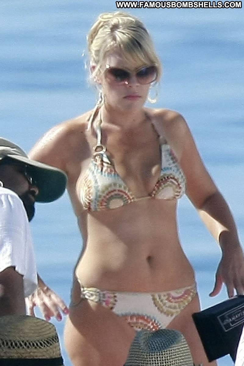 Busy Philipps Tits