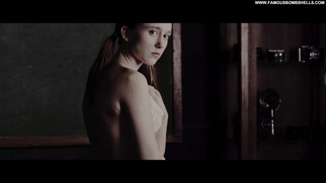 Taissa Farmiga Anna Celebrity Sexy Skinny Brunette Small Tits Sultry