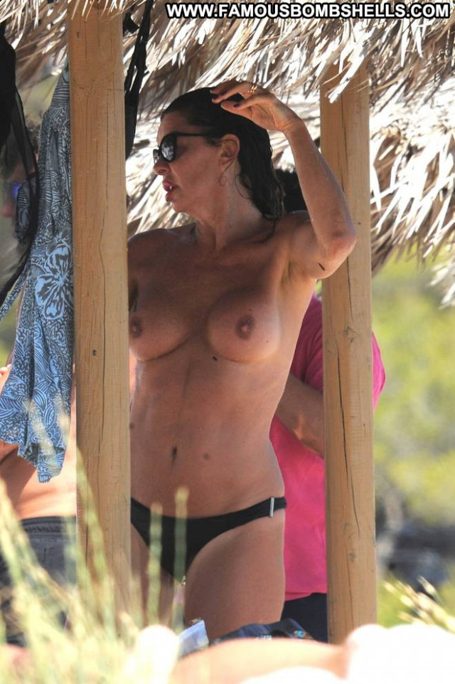 Alba Parietti No Source Actress Celebrity Paparazzi Posing Hot