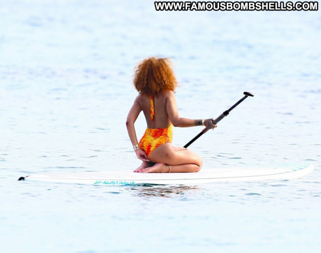 Rihanna No Source  Babe Celebrity Beautiful Hot Barbados Posing Hot