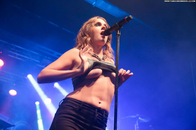 Tove Lo No Source Beautiful Singer Babe Boobs Posing Hot Flashing Big