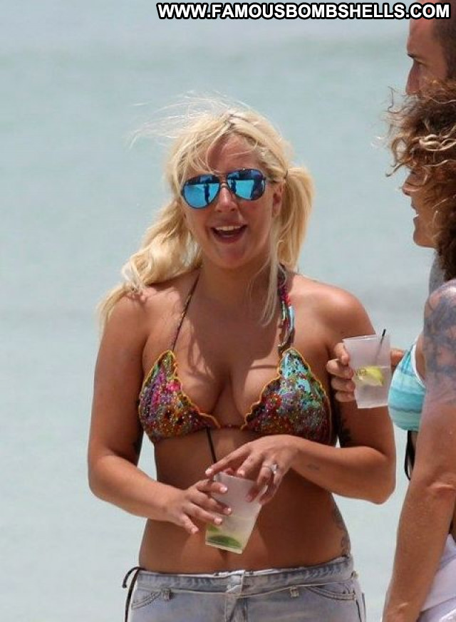 Lady Gaga Posing Hot Bikini Paparazzi Singer Beautiful Bahamas
