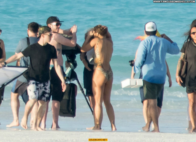 Ronda Rousey No Source Photoshoot Beautiful Bahamas Celebrity Posing