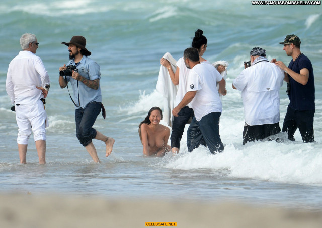 Chrissy Teigen Miami Beach Topless Toples Posing Hot Celebrity Babe