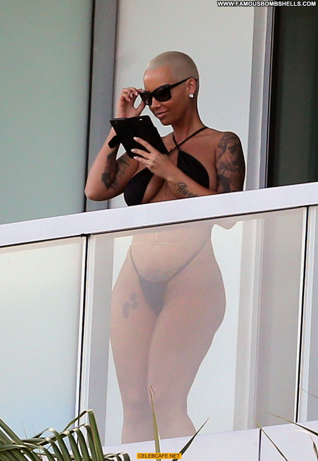 Amber Rose No Source Side Of Boob Posing Hot Big Ass Celebrity