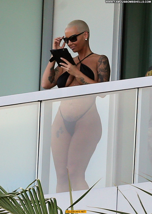 Amber Rose No Source Big Ass Side Of Boob Balcony Hotel Celebrity