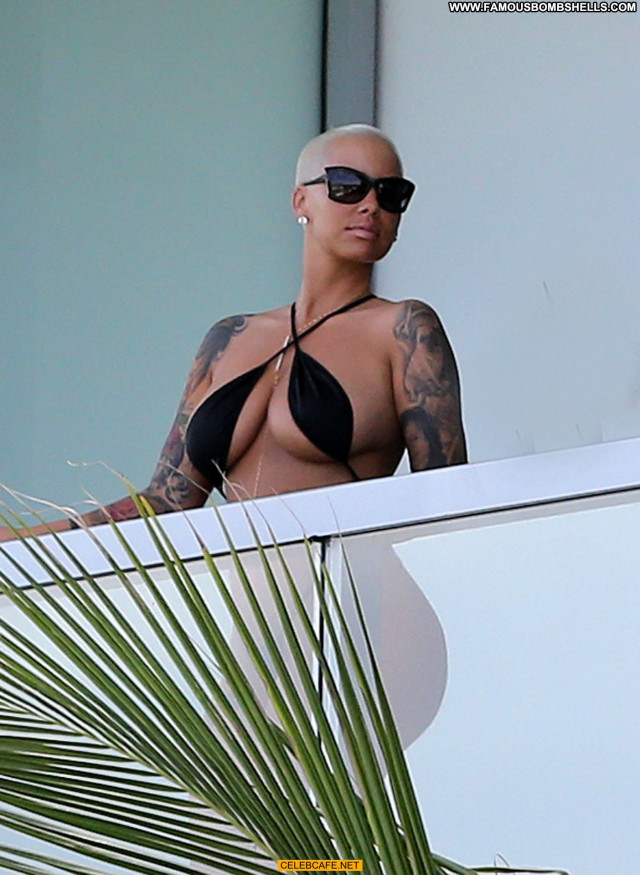 Amber Rose No Source Beautiful Big Ass Side Of Boob Babe Balcony