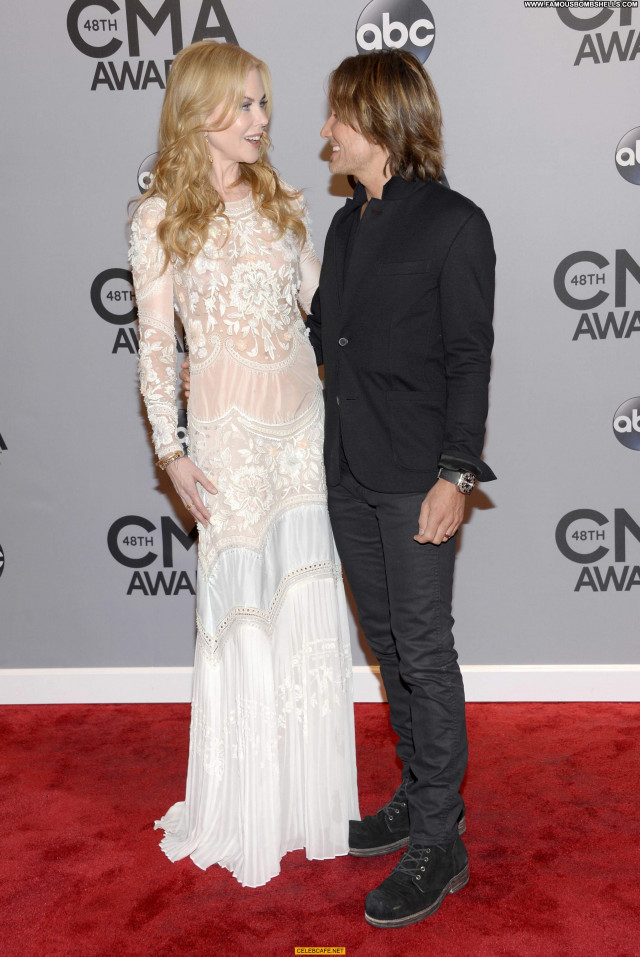 Nicole Kidman Cma Awards Celebrity Posing Hot Babe Beautiful See