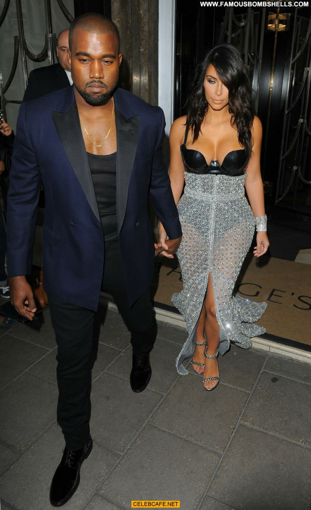 Kim Kardashian Gq Men Of The Year Awards Awards Celebrity Babe London