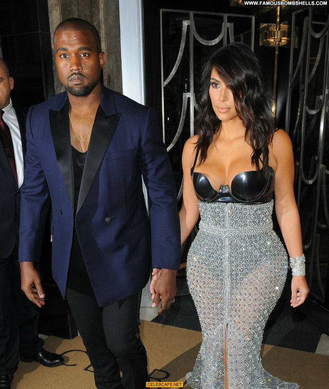 Kim Kardashian Gq Men Of The Year Awards Awards Celebrity Babe