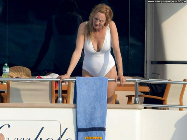 Uma Thurman No Source Yacht Saint Tropez Babe Beautiful Celebrity