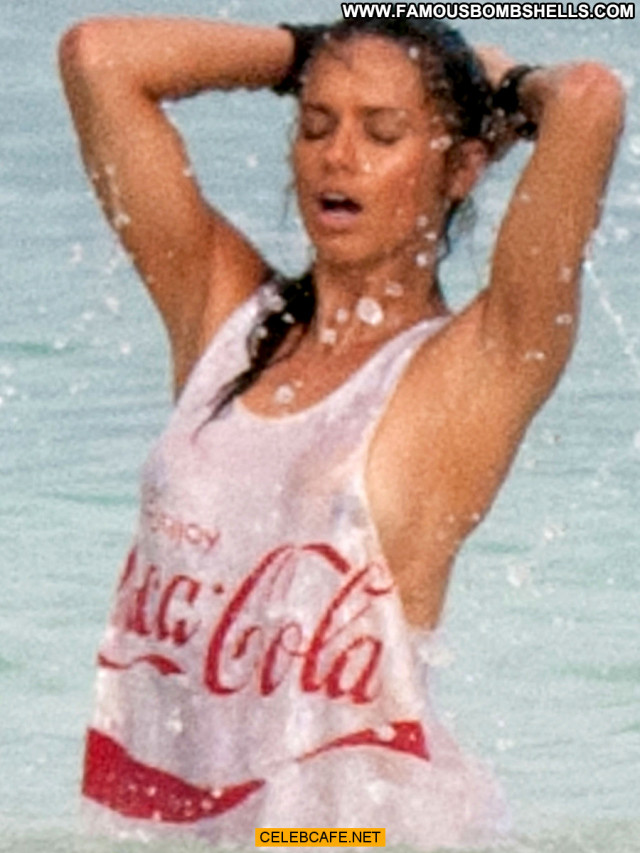 Adriana Lima No Source Celebrity Babe Photoshoot Posing Hot Wet