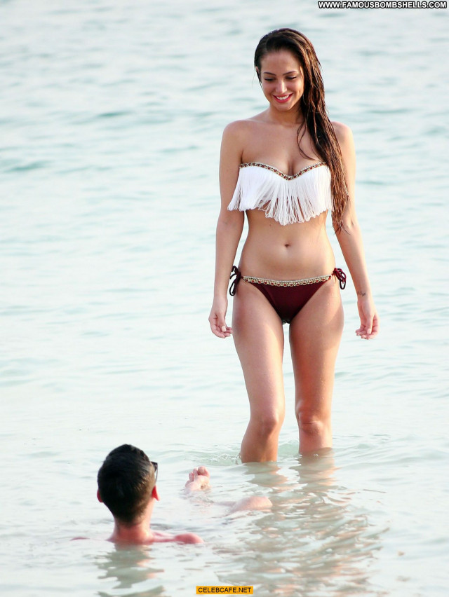 Tulisa Contostavlos No Source Celebrity Posing Hot Babe Bikini