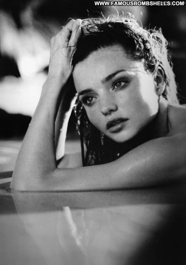 Miranda Kerr The Oc Beautiful Topless Posing Hot Nude International