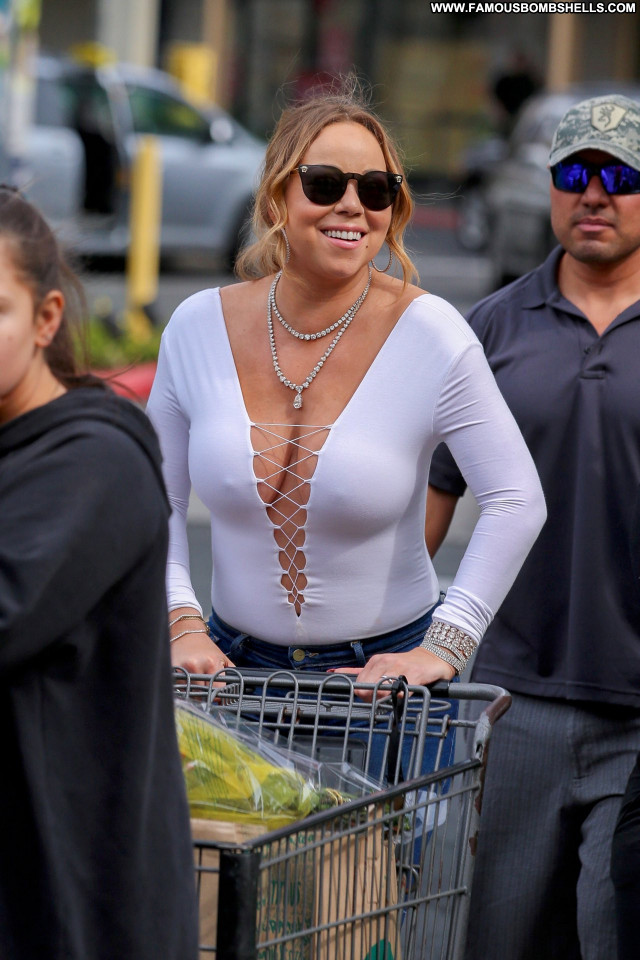 Mariah Carey No Source  Bra Babe Candids Posing Hot Celebrity Hawaii