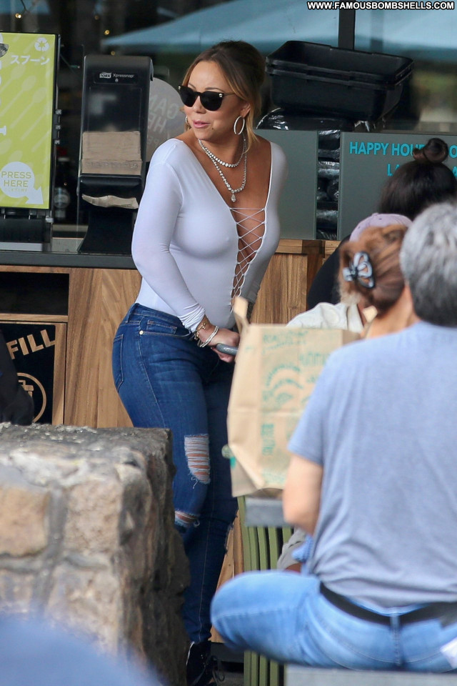 Mariah Carey No Source Car Hawaii Candid Celebrity Braless Candids