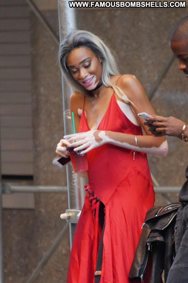 Winnie Harlow New York Babe Beautiful New York Posing Hot Paparazzi