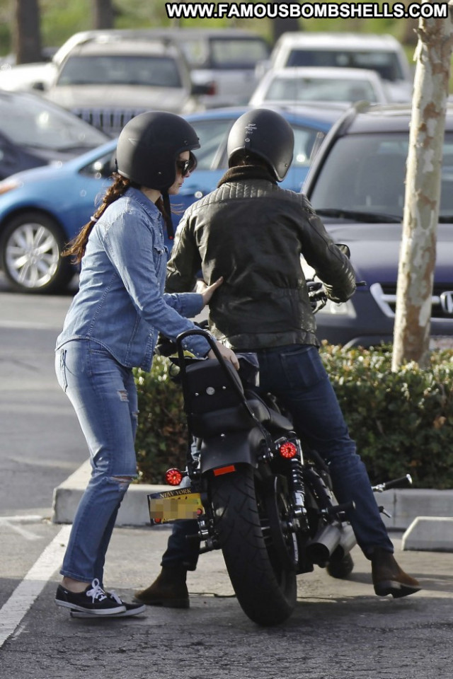 Lana Del Rey Celebrity Mali Malibu Beautiful Paparazzi Motorcycle