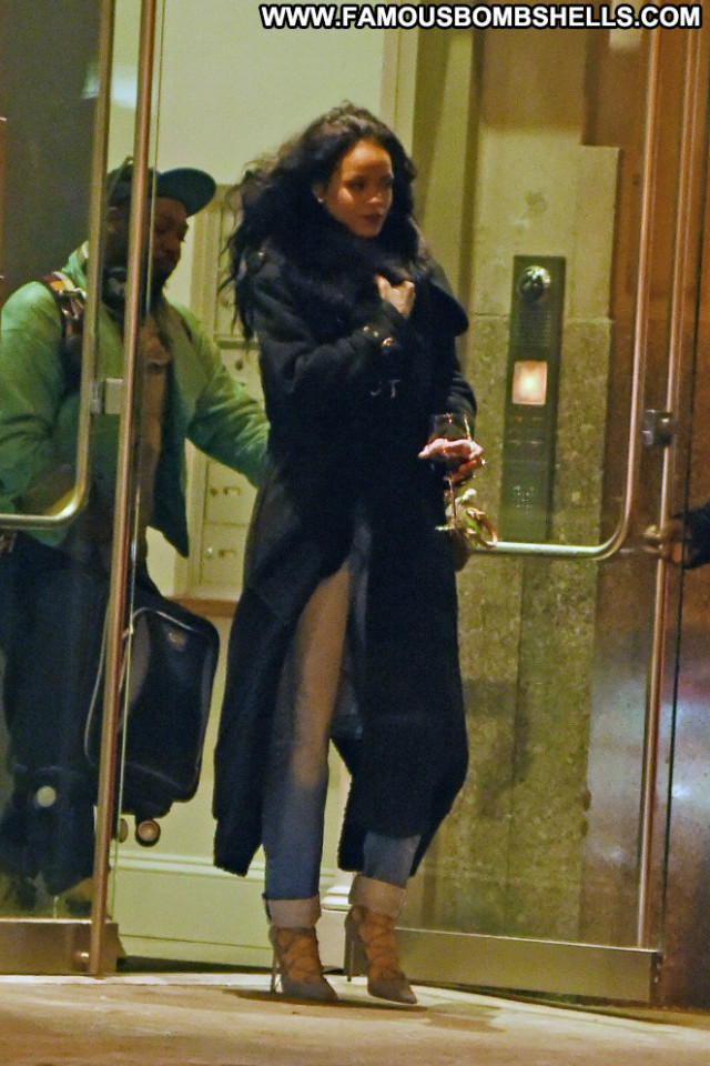 Rihanna New York Apartment Beautiful Babe Celebrity New York