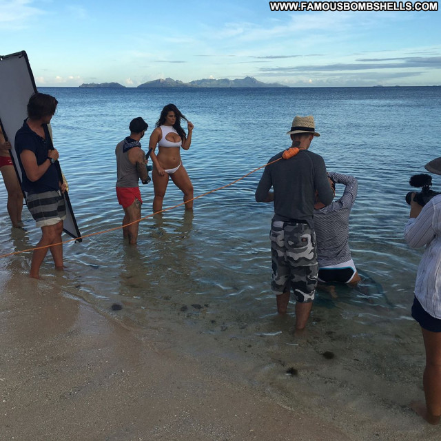 Ashley Graham No Source Fiji Model Celebrity Posing Hot Sex Babe