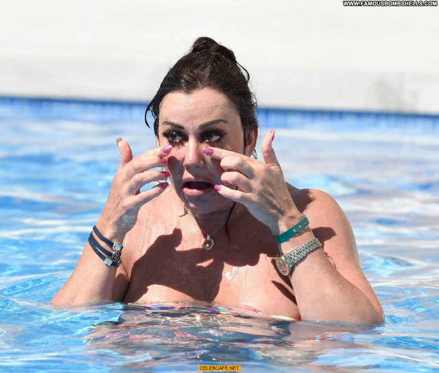 Lisa Appleton Paparazzi Shots Big Tits Babe Celebrity Posing Hot