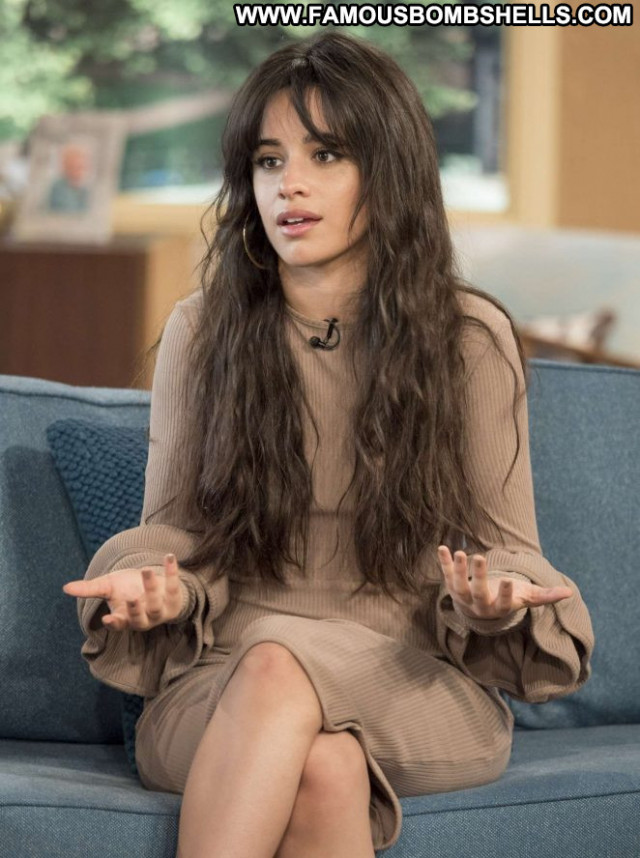 Camila Cabello Tv Show Paparazzi Posing Hot Beautiful Babe London