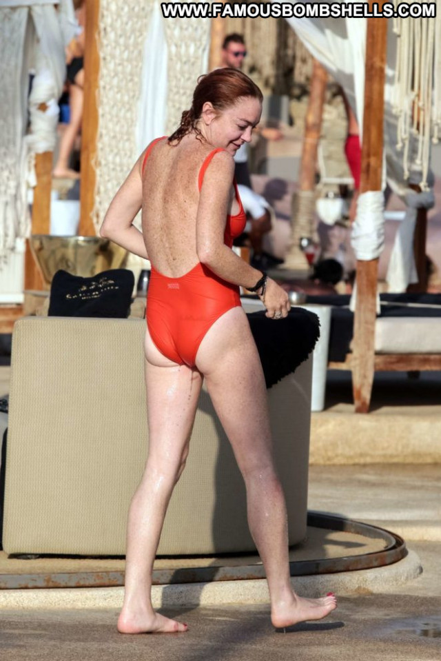 Lindsay Lohan No Source Celebrity Posing Hot Babe Swimsuit Beautiful