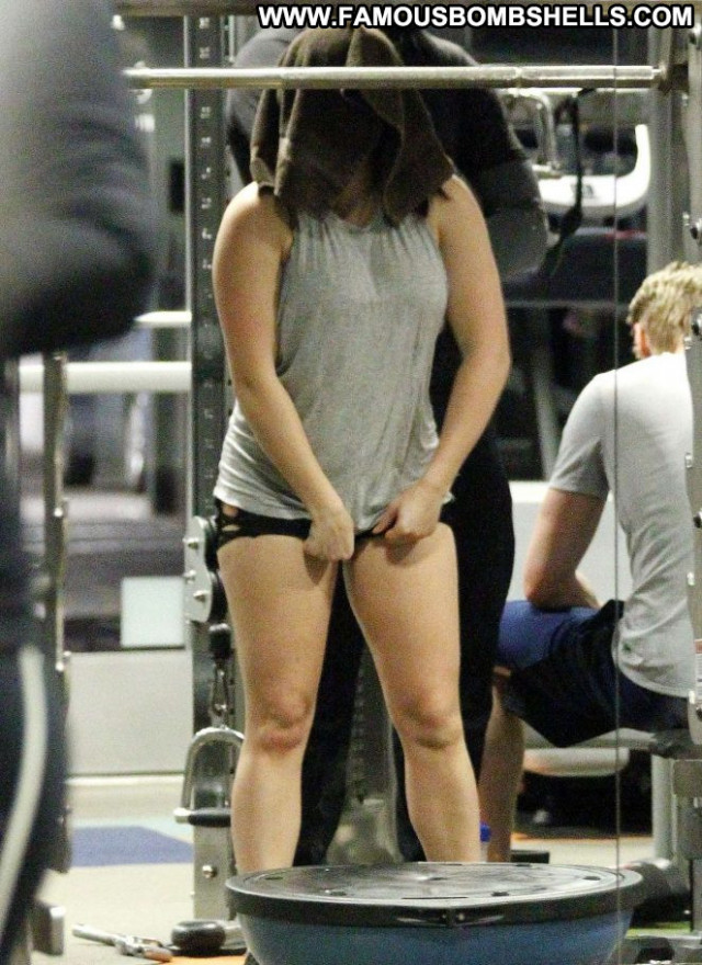 Ariel Winter Gym In La Shorts Paparazzi Workout Posing Hot Celebrity