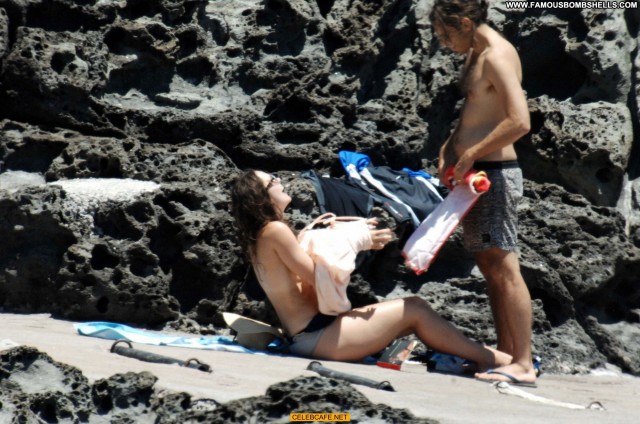 Keira Knightley No Source Posing Hot Tits Beautiful Beach Celebrity