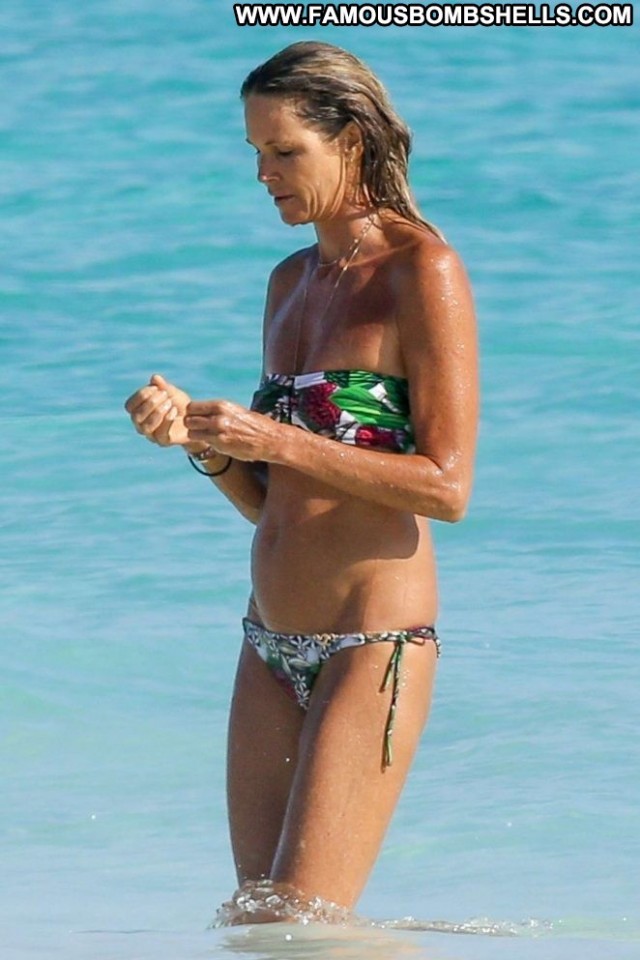 Elle Macpherson The Beach Beautiful Bahamas The Bahamas Paparazzi