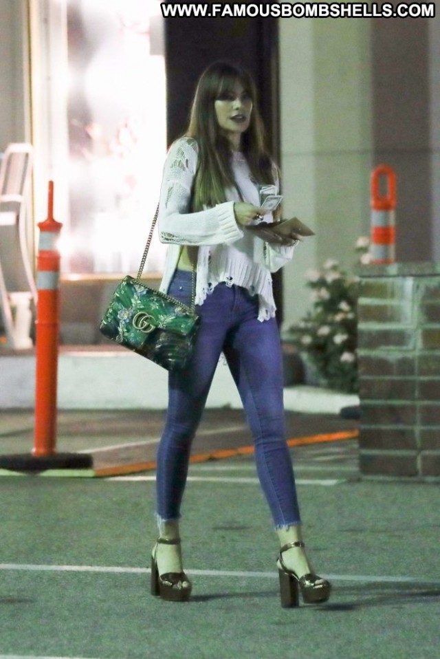 Sofia Vergara Beverly Hills  Posing Hot Celebrity Jeans Babe