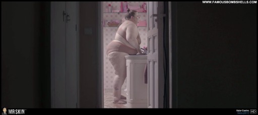 Itziar Castro Celebrity Babe Posing Hot Straight Beautiful