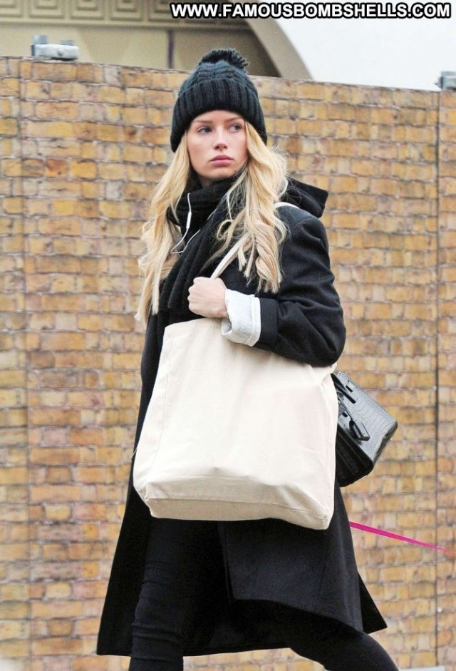 Lottie Moss No Source Posing Hot Paparazzi Beautiful Celebrity Babe