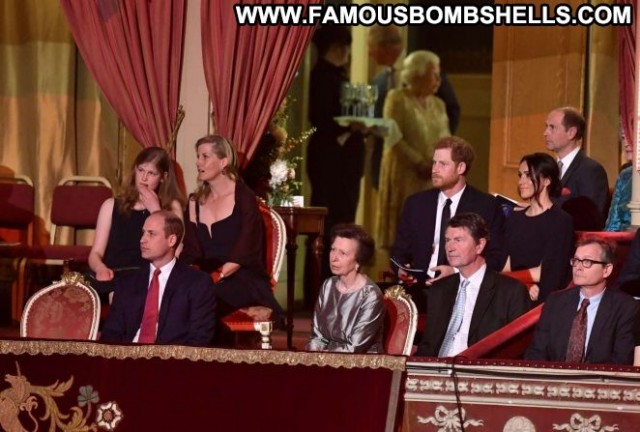 The Queen Elizabeth No Source Beautiful London Celebrity Posing Hot