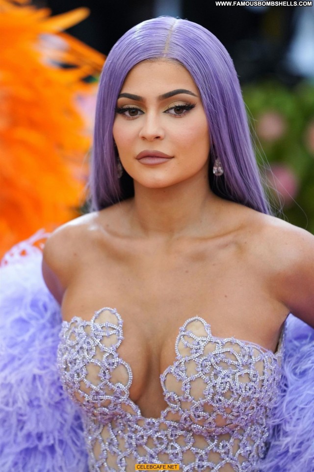 Kylie Jenner No Source Celebrity Sexy Beautiful See Through Posing