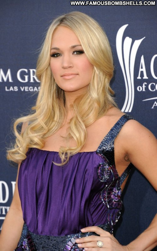 Carrie Underwood No Source Celebrity Beautiful Awards Posing Hot