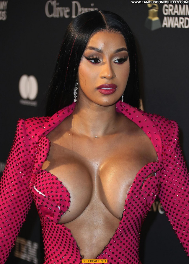 Cardi B Beverly Hills  Hotel Posing Hot Celebrity Sexy Hot Cleavage