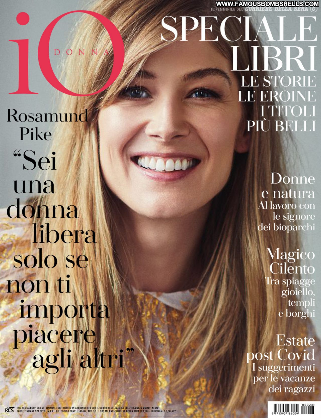 Rosamund pike hot photo