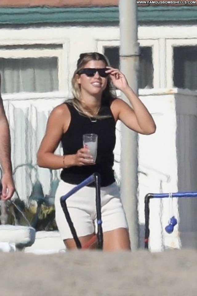 Sofia Richie The Beach In Malibu Beautiful Posing Hot Paparazzi